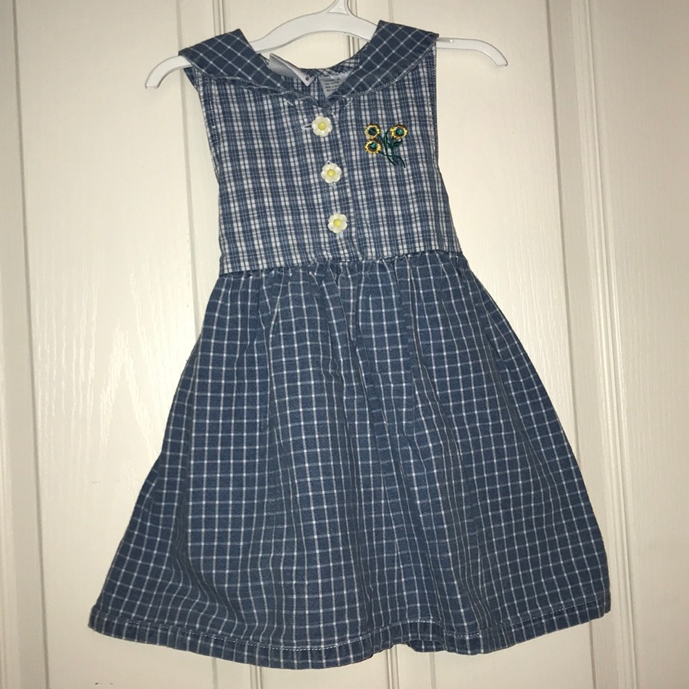 White/blue plaid with flower buttons dress